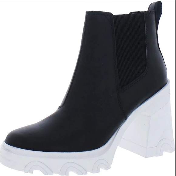 SOREL Womens Leather Pull On Chelsea Boots - Picture 1 of 16